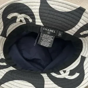 CHANEL | Accessories | Auth Chanel Wave Pattern Black White  display picture 2